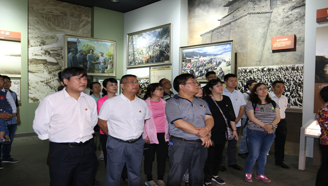 我所赴紅安七里坪教育基地開(kāi)展“支部主題黨日”活動(dòng)